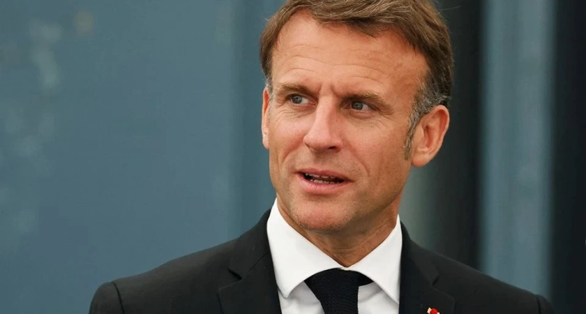Мелони закатила глаза после слов Макрона на саммите G7