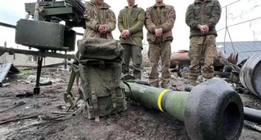 Российский боец уговорил двух украинских военных сдаться без единого выстрела