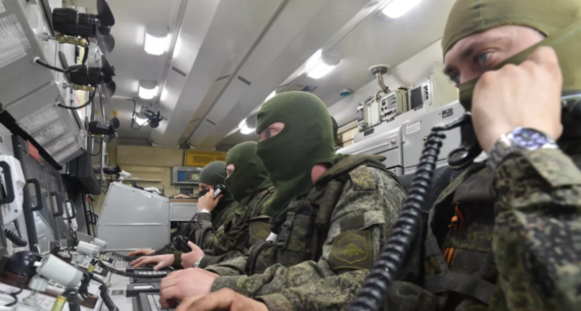 Российская ПВО сбила три снаряда HIMARS и 173 украинских дрона