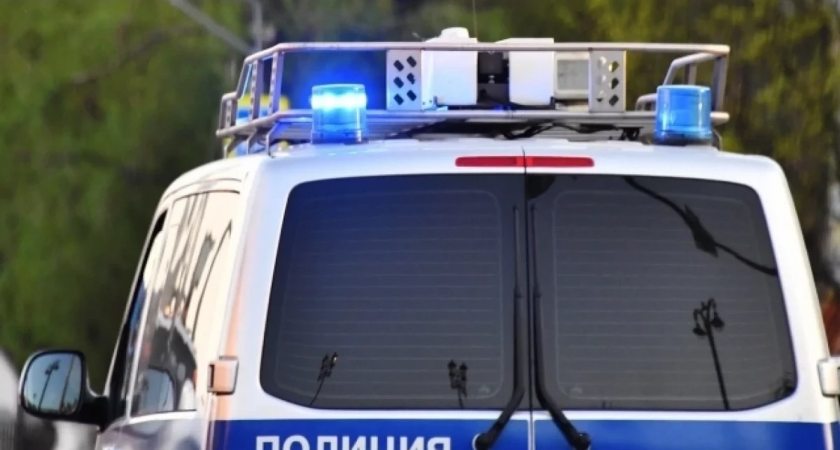 В Иркутске пациент с ножом ранил замглавврача и медсестру больницы №8
