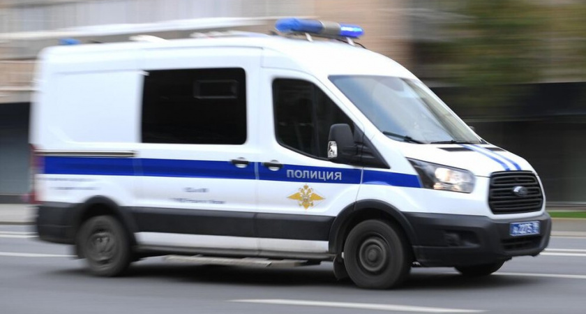 Руководителя спасцентра МЧС в Озерске задержали за строительство дома силами подчиненных