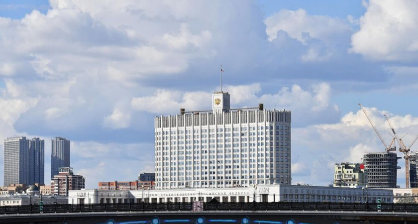 Мишустин: матери-героини получат все социальные гарантии наравне с Героями труда