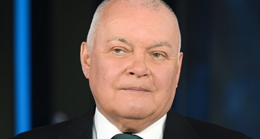 Киселев закрывает Sputnik Азербайджан после ареста семи журналистов и руководителей редакции