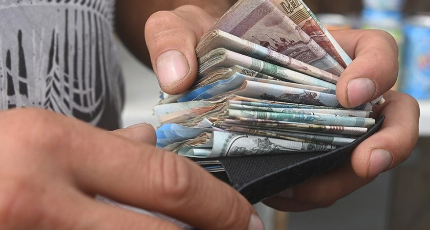 Мошенники заставляют жертв снимать наличные под видом "следственного эксперимента" с силовиками