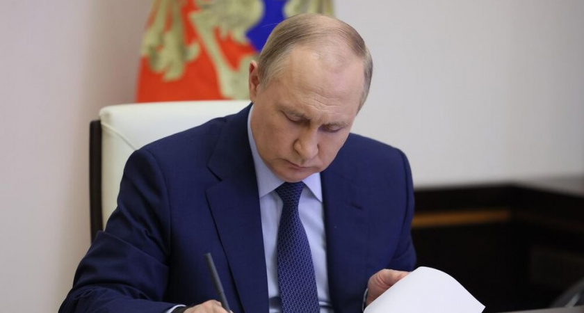 Путин подписал закон о новой категории оружия — «гражданское экспортное» только для зарубежных поставок