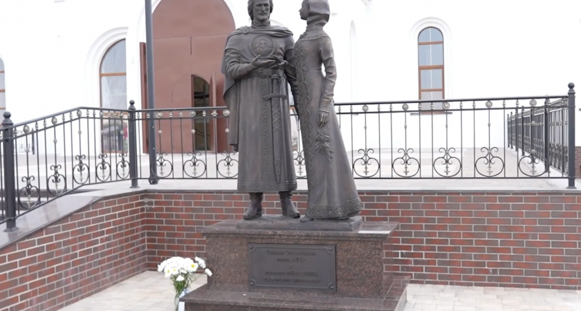 В Энергодаре установили памятник покровителям семьи — уже 14-й город с атомной станцией