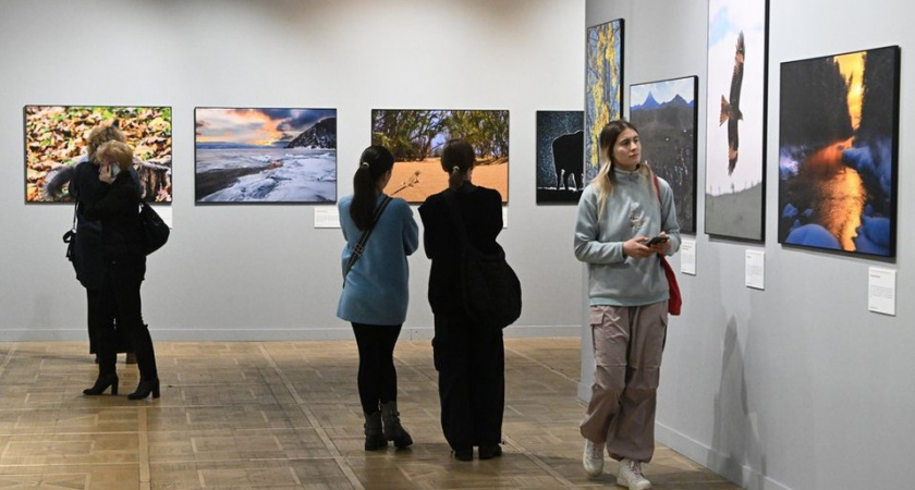 Легендарные "Богатыри" Васнецова вернулись в Третьяковку, но зрители их пока не увидят