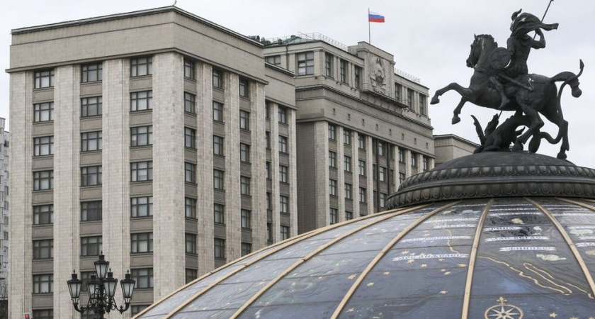 Миронов предложил выдворять мигрантов из России за мелкое хулиганство