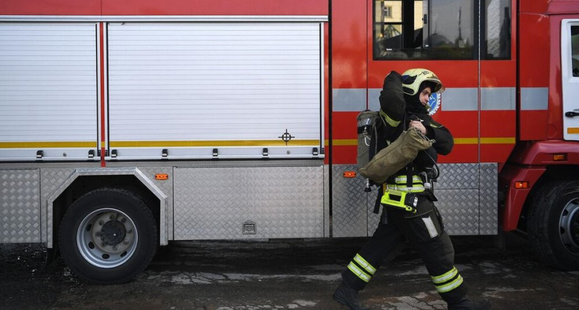 Пожар в лесопильном цехе колонии строгого режима в Соликамске ликвидирован без жертв