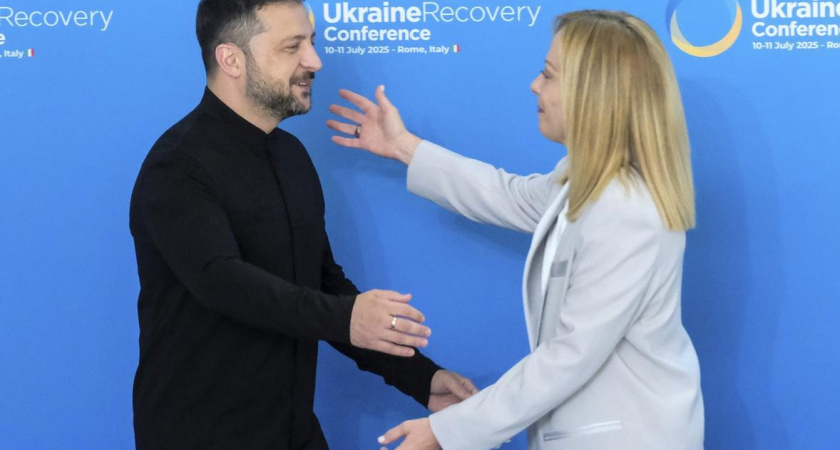 Мелони пригласила Зеленского на ужин в Риме, чтобы обсудить, кто "прибирет к рукам богатства" Украины