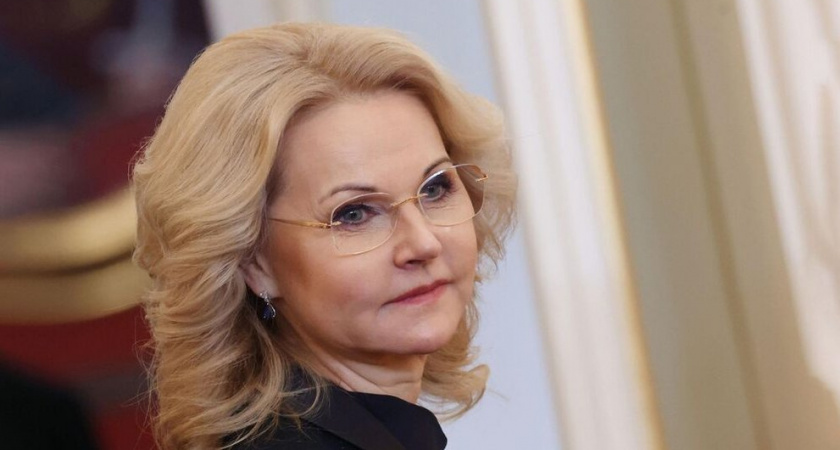 Голикова назвала "идеологически неправильным" платить женщинам зарплату за рождение детей