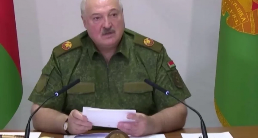 Лукашенко расширил мобилизацию на частный транспорт и беспилотники граждан