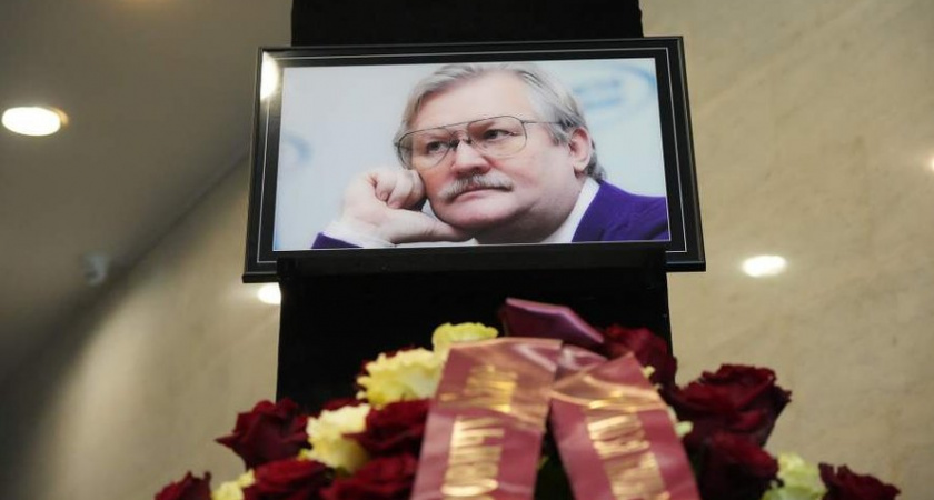 "Режиссер не должен быть безразличным" — Москва простилась с создателем "Мастера и Маргариты" Юрием Карой