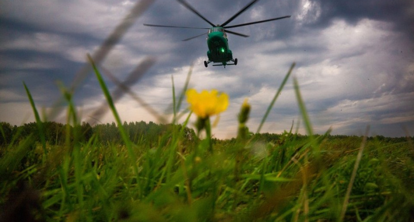 Фрагменты пропавшего Eurocopter EC-145 найдены на дне озера Сорбулак после масляного пятна
