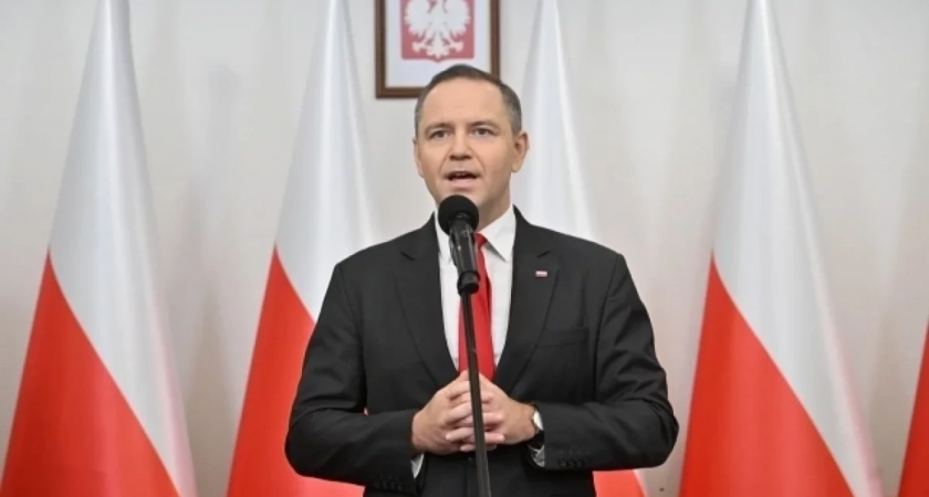 Навроцкий потребовал от Зеленского пересмотреть "нерешённые исторические вопросы" между Польшей и Украиной