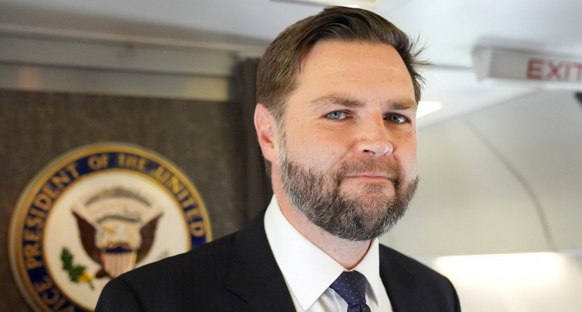 Вице-президент США Вэнс планирует расследовать НЛО в августовские каникулы конгресса