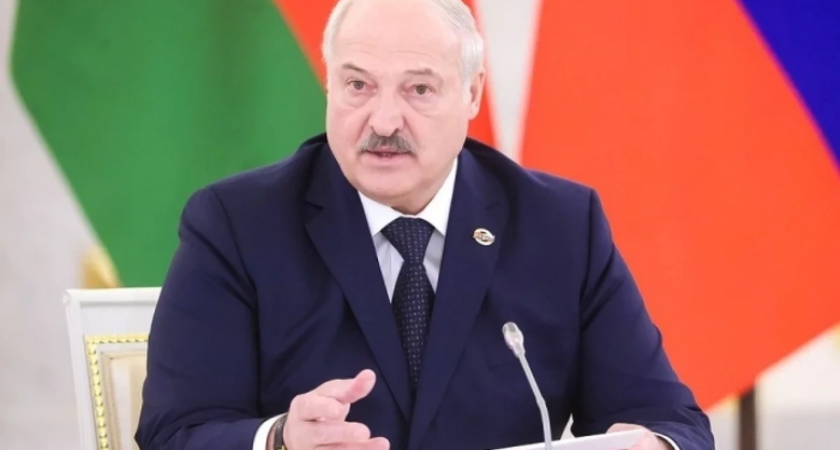 Лукашенко в интервью Time: преемник может изменить политику, но "пускай ничего не ломает"