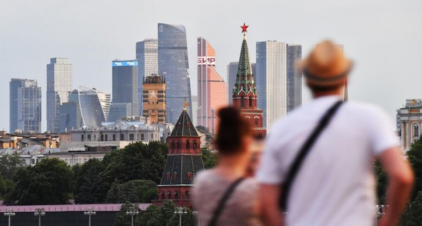 57% россиянок против 53% мужчин: кто должен платить на первом свидании в ресторане