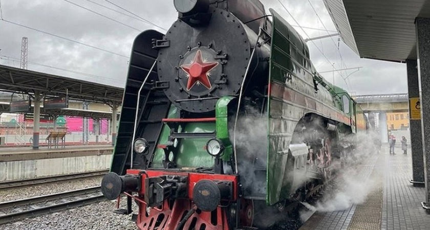 Туристический паровоз сошел с рельсов на маршруте Арзамас — Нижний Новгород
