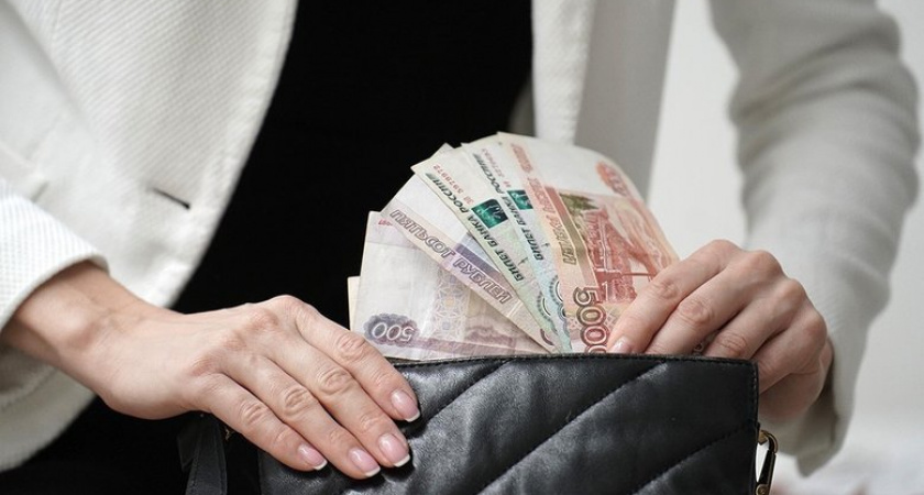 С 1 сентября россияне будут получать больше: премии включат в расчет средней зарплаты