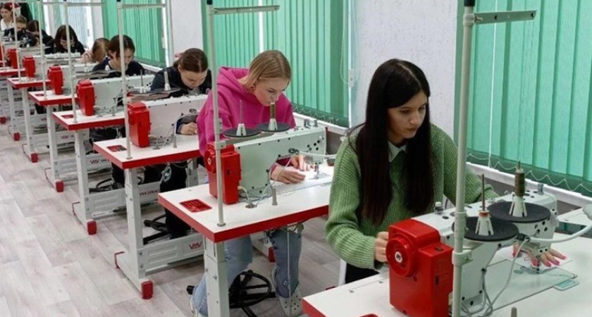 Пять томских колледжей получат мастерские для обучения операторов беспилотников и медиков к новому учебному году