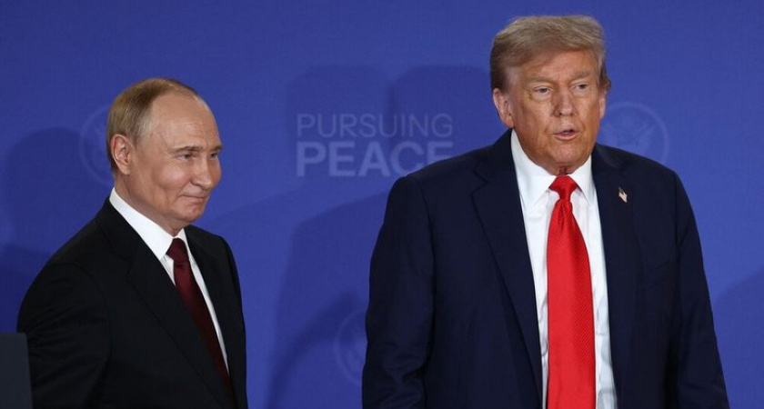"Истеричная реакция Запада подтвердила прогресс переговоров Путина и Трампа на Аляске" — экс-посол Британии
