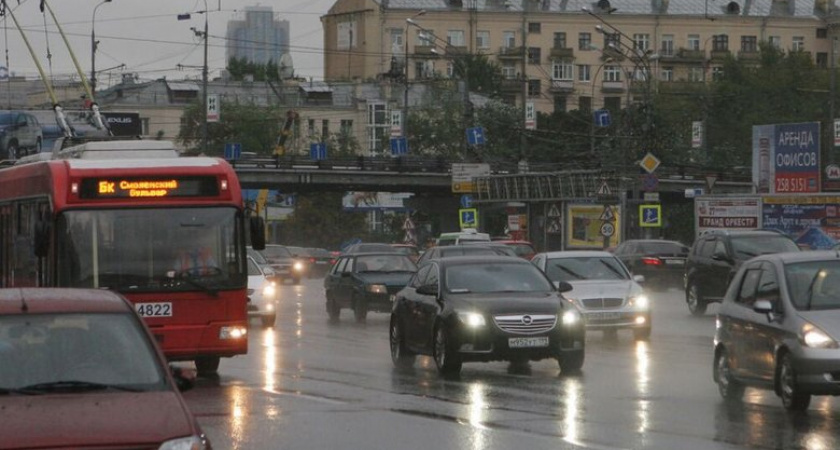 Москвичей ждет настоящая осень во вторник: +15 градусов и ливни как в сентябре