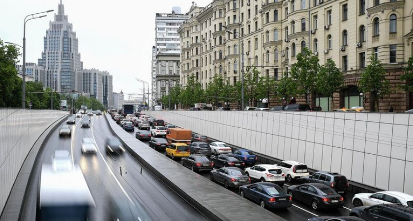 МВД предупредило о миллионах детей на дорогах: водители отвыкли от школьников за лето