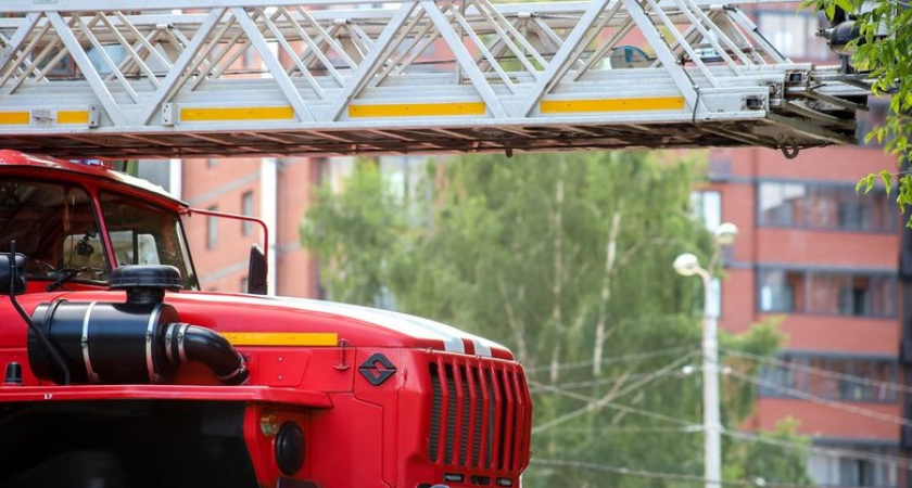 Взрыв газа в трехкомнатной квартире Петербурга убил 35-летнего мужчину