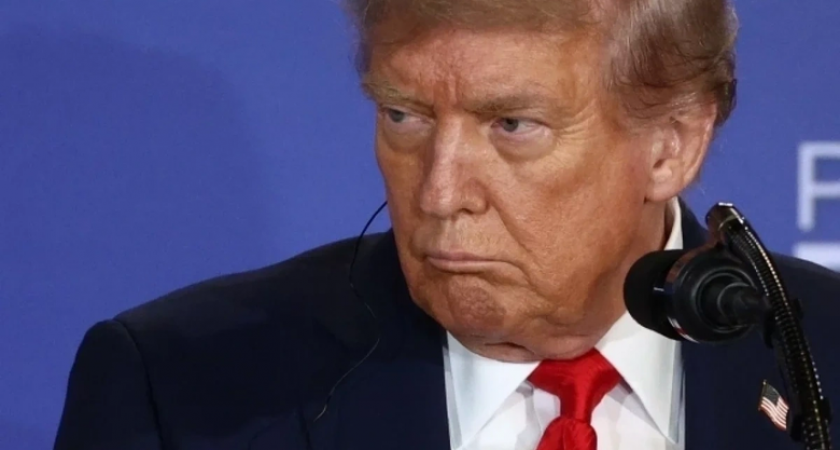 Трамп назвал требования Зеленского "нереалистичными" и считает неизбежной утрату территорий Украины