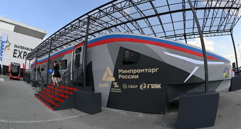 Глава РЖД: беспилотный поезд "Белый кречет" со скоростью 400 км/ч начнут собирать в ближайшие дни
