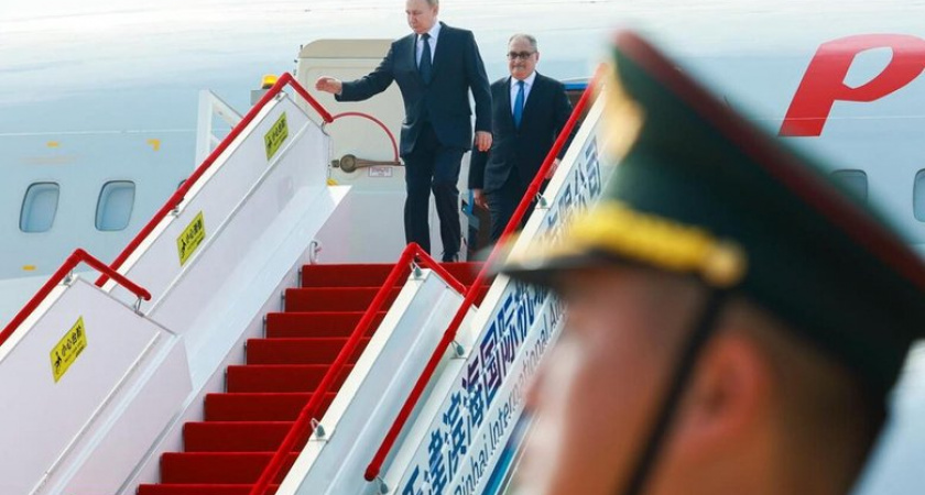 Путин прибыл в Китай на 25-й саммит ШОС и станет главным гостом парада в честь Победы над Японией