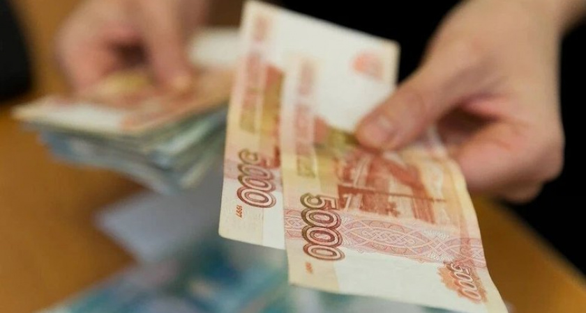 Россиянам с доходами от вкладов свыше 210 тысяч рублей придется доплатить до 1 декабря 2025 года