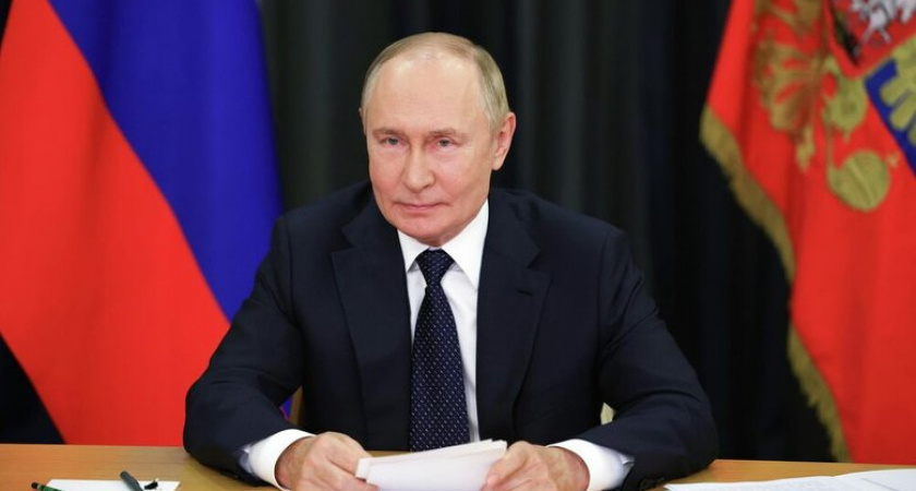 Путин назвал молодых технологов ключом к наращиванию индустриального потенциала России