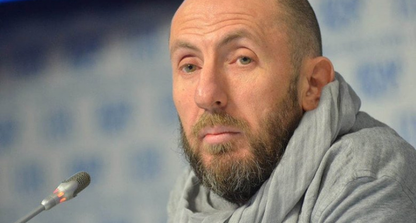 Экс-"банановый король" Кехман снят с поста главы МХАТа на фоне уголовного дела о растрате