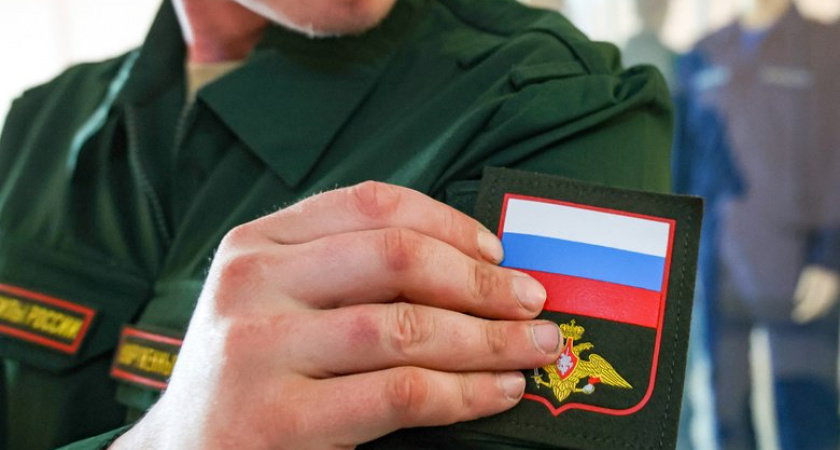 Картаполов объяснил рекордный призыв 135 тысяч человек из-за весеннего недобора
