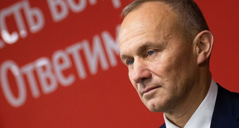 Экс-вице-губернатора Свердловской области Чемезова арестовали до 15 ноября по делу о мошенничестве в особо крупном размере