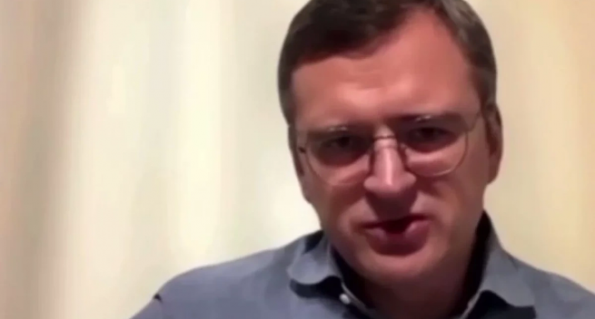 Кулеба признался, что "формально невыездной" из-за запрета кабмина для бывших послов