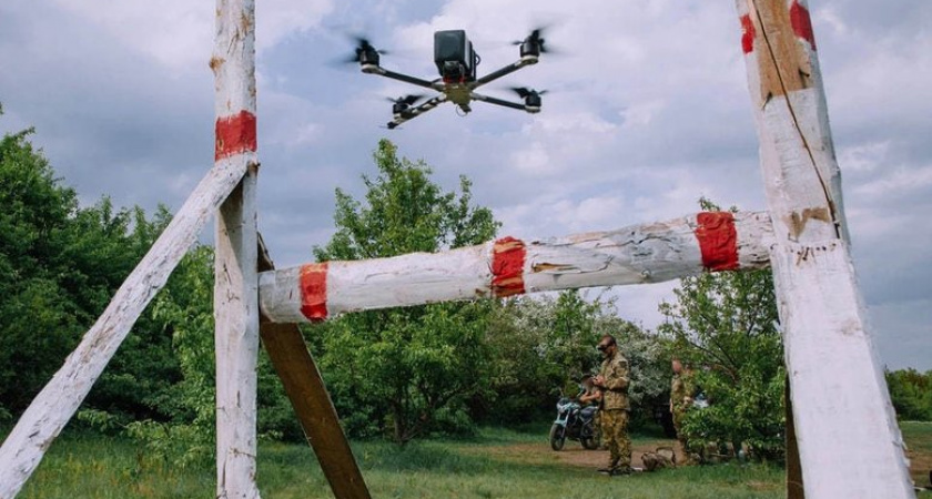 Украинские дроны повредили жилой дом в Березниках и остановили завод "Азот"