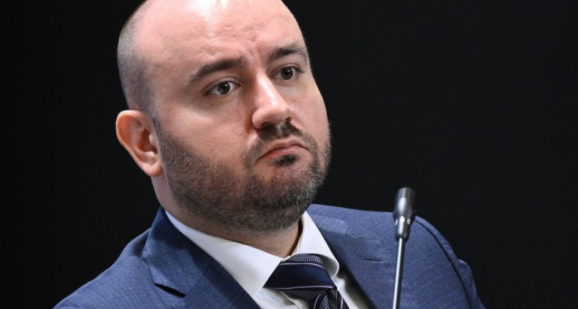 Самарский губернатор с матом уволил главу Кинельского района за провал ремонта школ и домов культуры