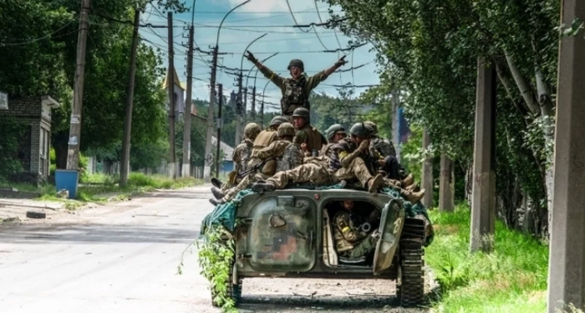 Российские войска прорвали оборону ВСУ в Новопавловке и создали угрозу изоляции Красноармейска