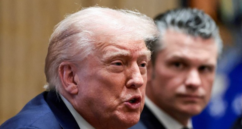 Трамп в ярости сбросил карты передовой со стола и повторил тезисы Путина во время скандальной встречи с Зеленским
