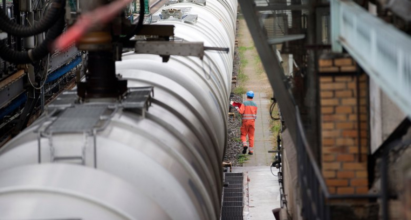 Бумеранг санкций: рост цен на нефть компенсирует России все потери и ударит по американцам