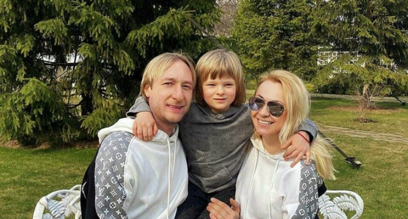 12-летний сын Плющенко набрал 192 балла на турнире, где он был единственным участником