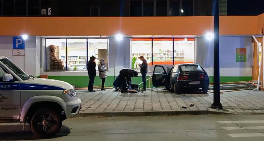 Пьяный водитель на скорости протаранил детей на тротуаре в Ревде: две школьницы погибли