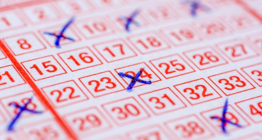 Москвич годами ставил одни и те же числа в лотерее — упорство принесло ему 36,5 миллиона рублей