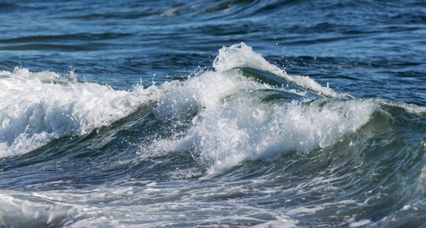 «Хабаровск» выведен из эллинга: носитель подводной робототехники готовится к морским испытаниям