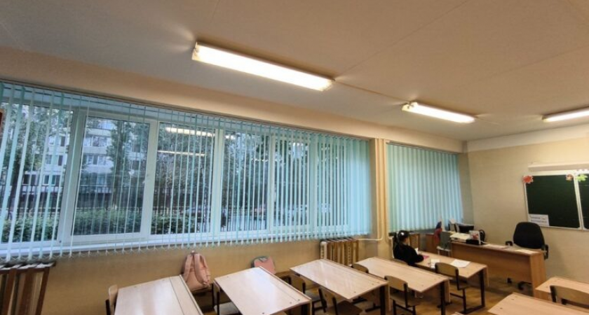 Депутат Смолин против сокращения каникул до двух месяцев: «Школьники и так перегружены»