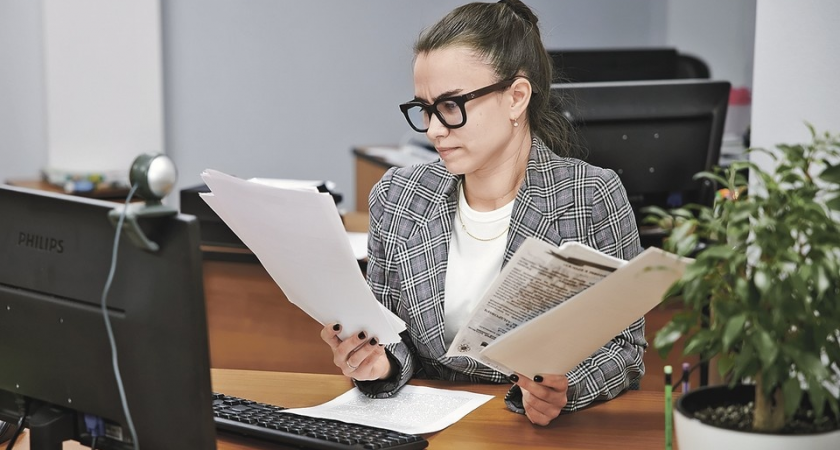 До 1 декабря: россиянам грозят штрафы за неуплату налогов на квартиры, машины и участки