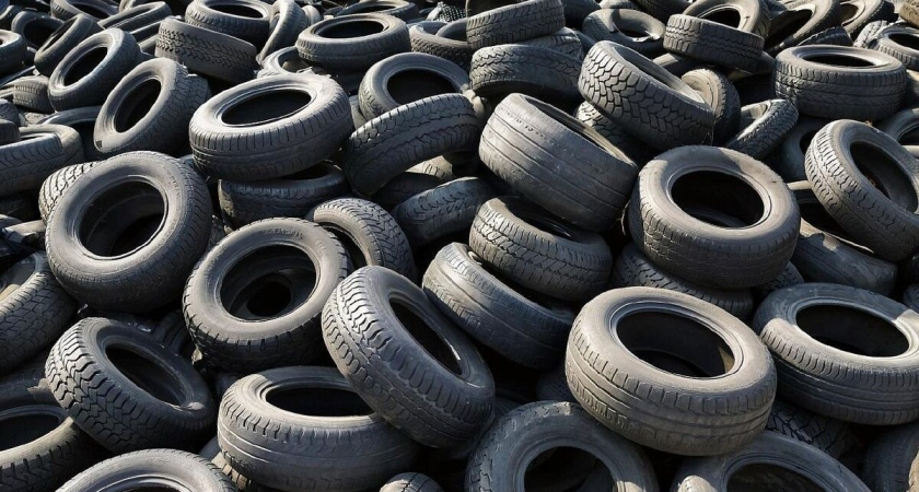 Месяц без работы: ПВЗ Wildberries в Челябинске завалили 200 шинами вместо посылок